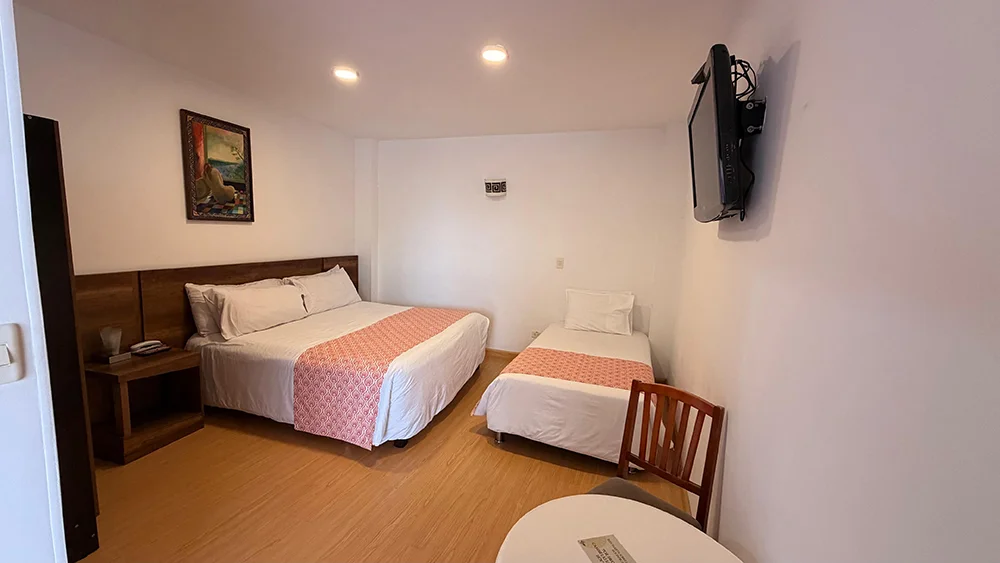 Habitacion Triple - Casona Contemporanea